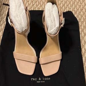 Rag and bone Ellis sandals worn once 7.5 - nude